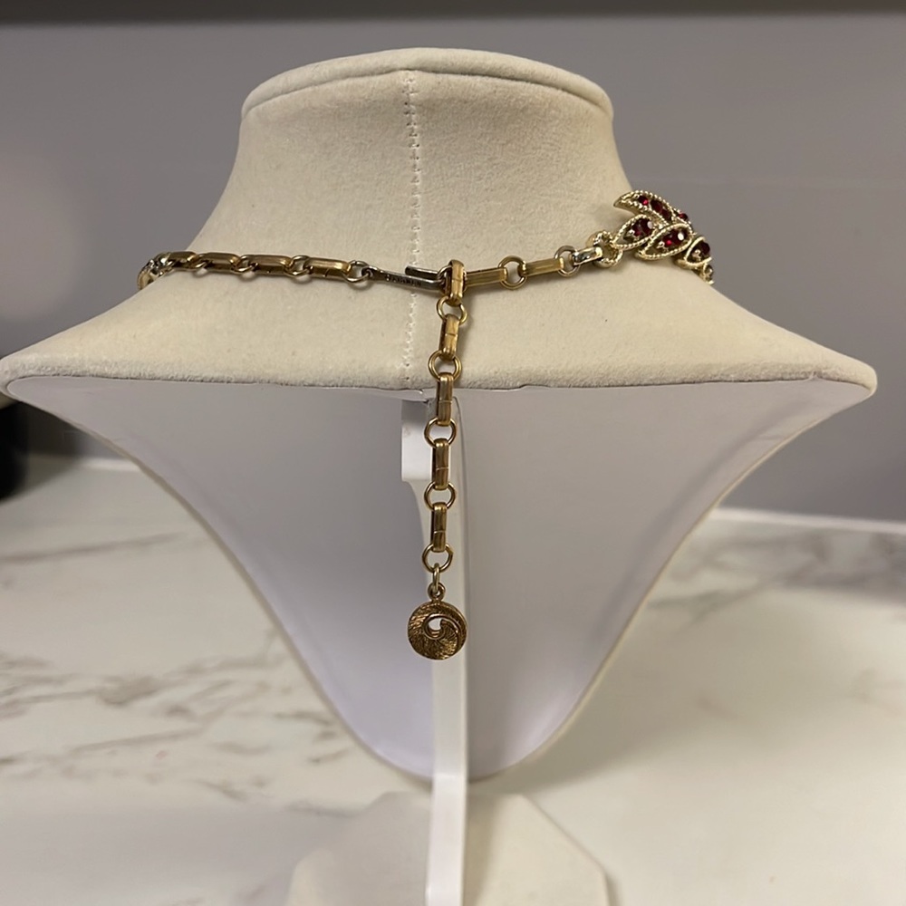 Vintage! Beautiful Ruby Red Gemstone Necklace - image 6